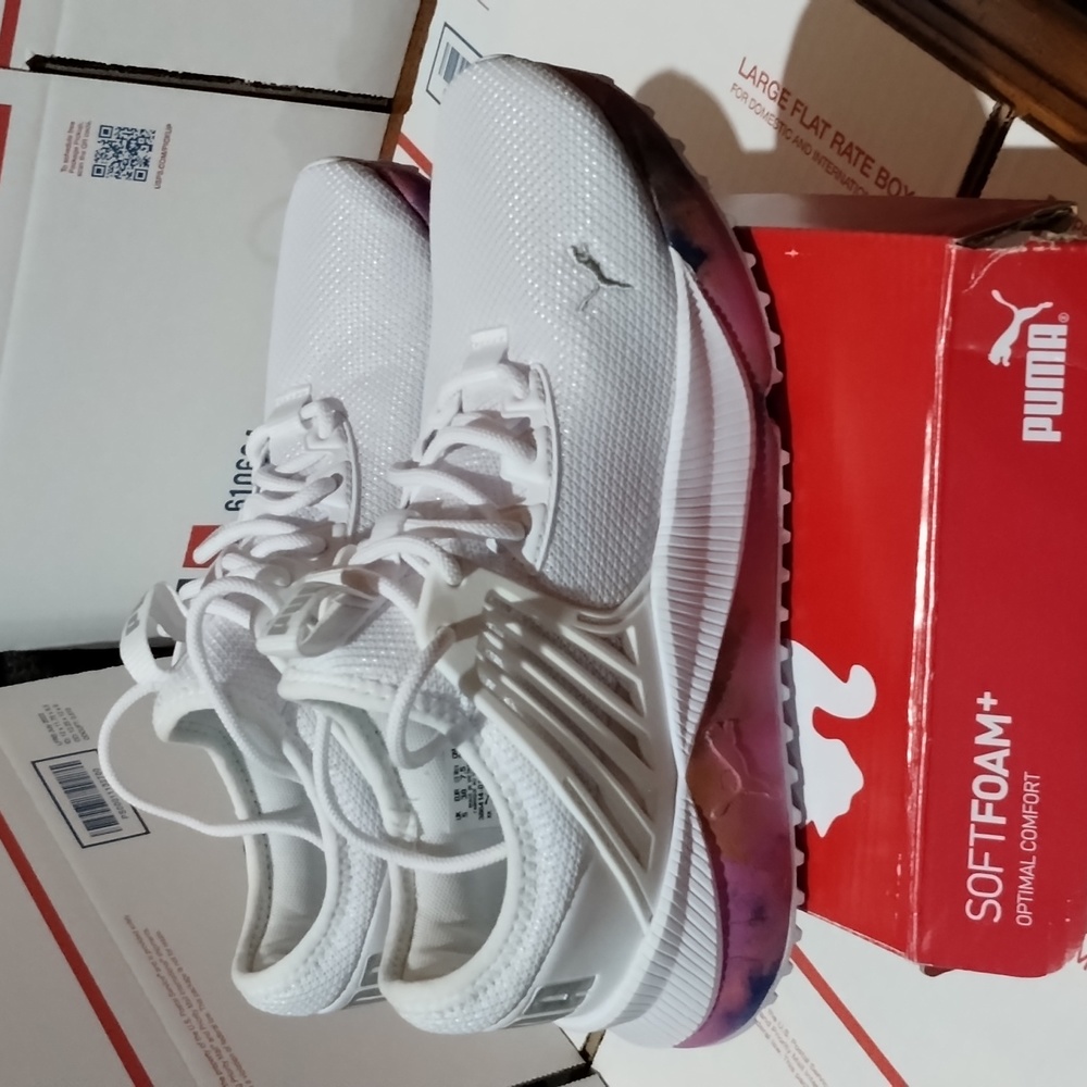 PUMA Jada SC, size 7.5, womens